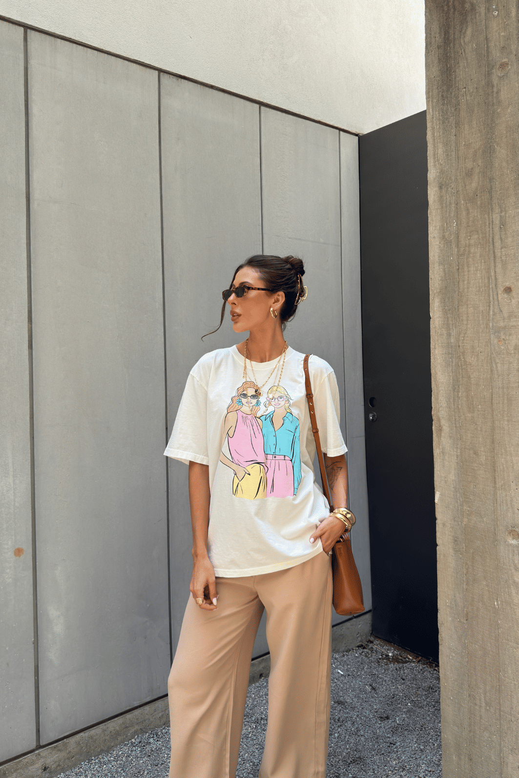 T-SHIRT OVERSIZED AESTHETIC GIRLS OFF WHITE