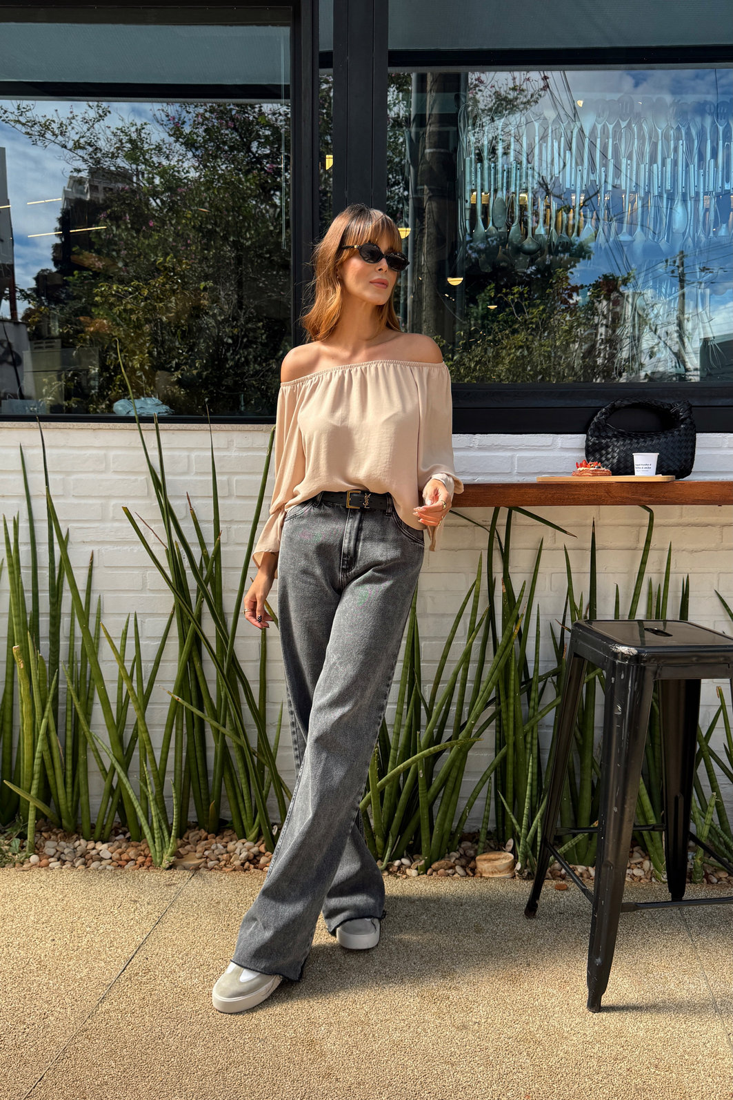 CALÇA JEANS WIDE LEG HAILEY PRETA MARMORIZADA