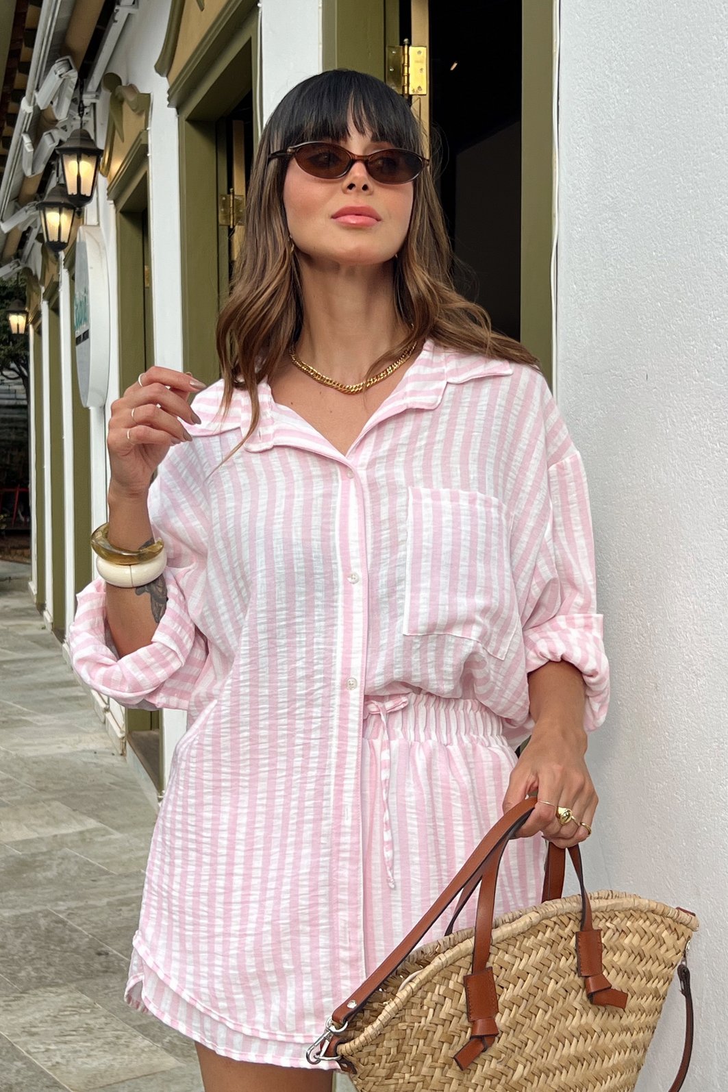 CAMISA BOTÕES LISTRAS OVER THAIS ROSA CANDY