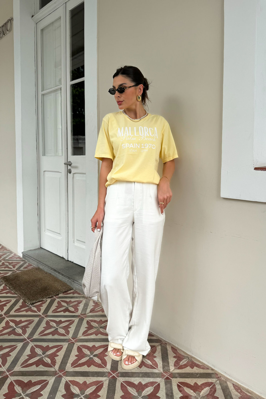 T-SHIRT ESTONADA MALLORCA AMARELO MANTEIGA