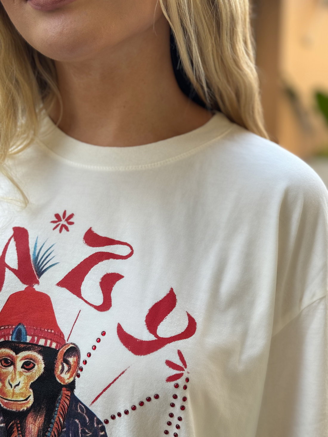 T-SHIRT OVERSIZED DM MONKEY OFF WHITE