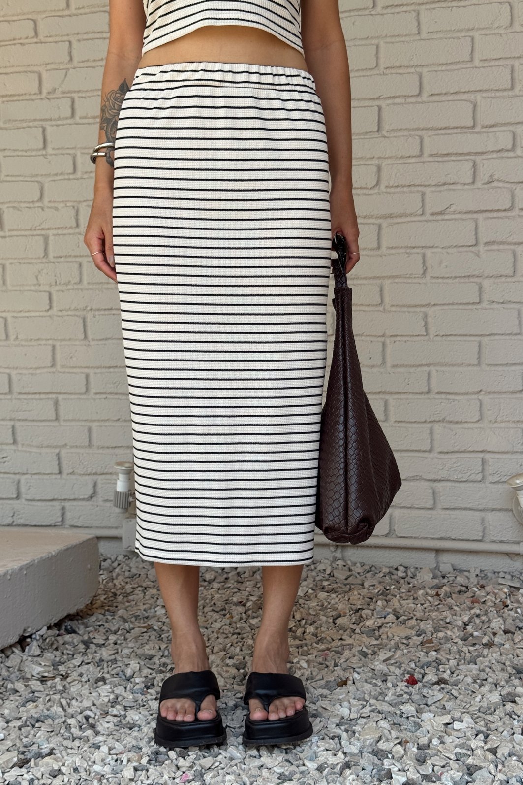 SAIA MIDI LISTRADO MONACO PRETO