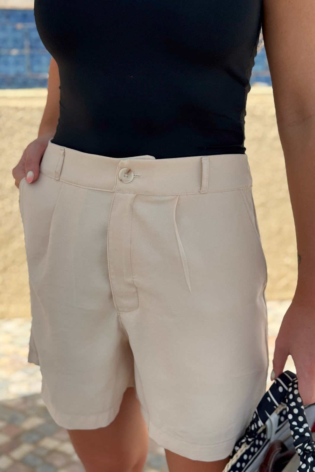 SHORTS ALFAIATARIA BARCELONA AREIA