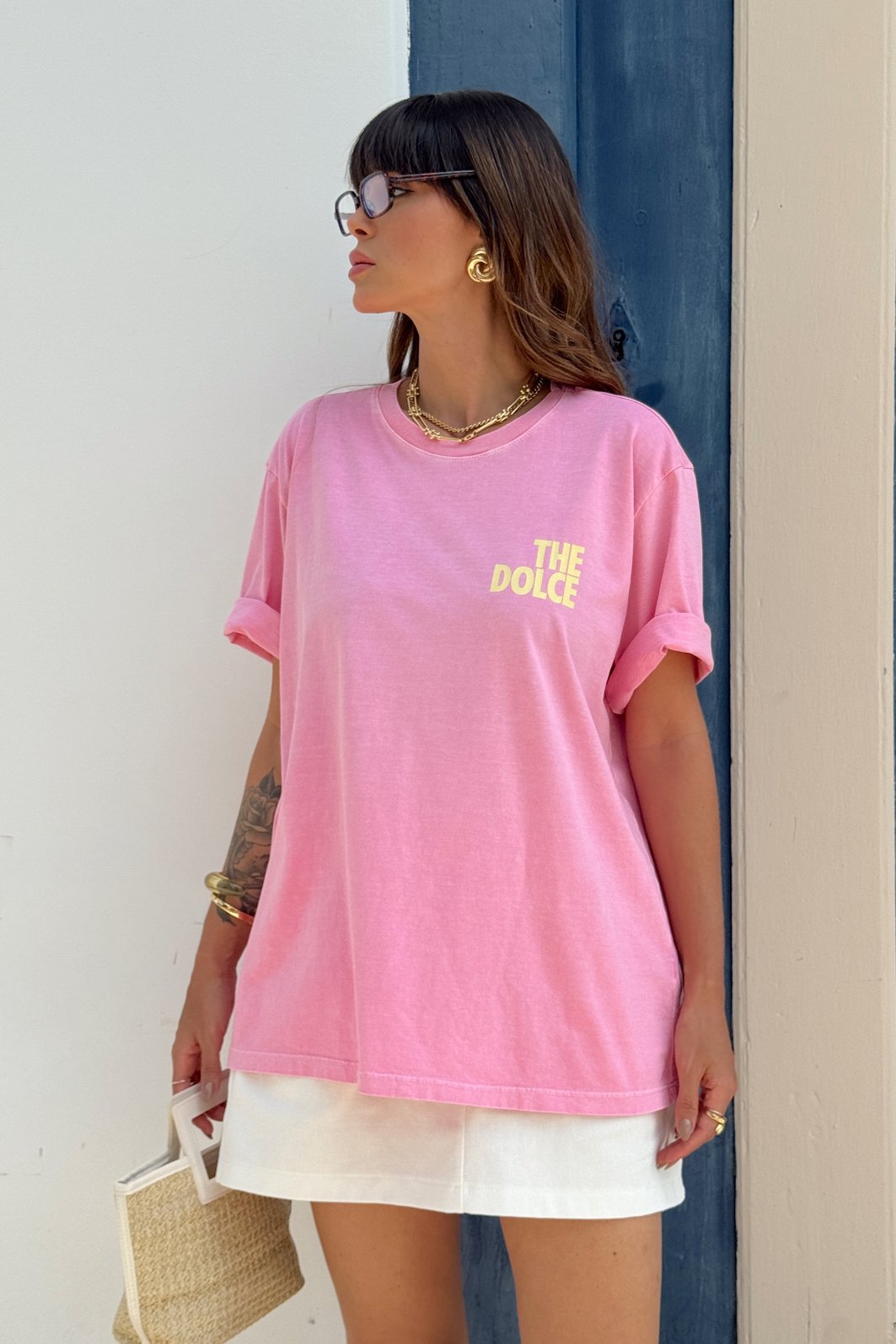 T-SHIRT OVERSIZED THE DOLCE (COM STRASS) ROSA CHICLETE