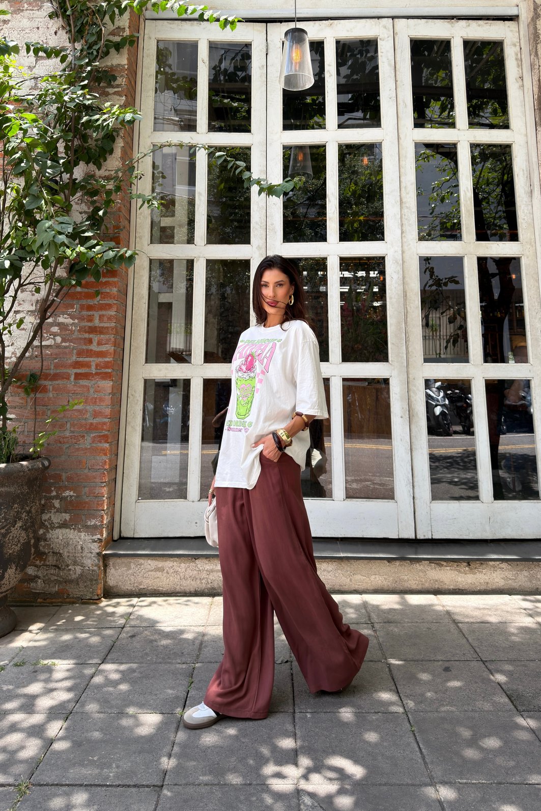 T-SHIRT OVERSIZED DELICIOUS MATCHA OFF WHITE