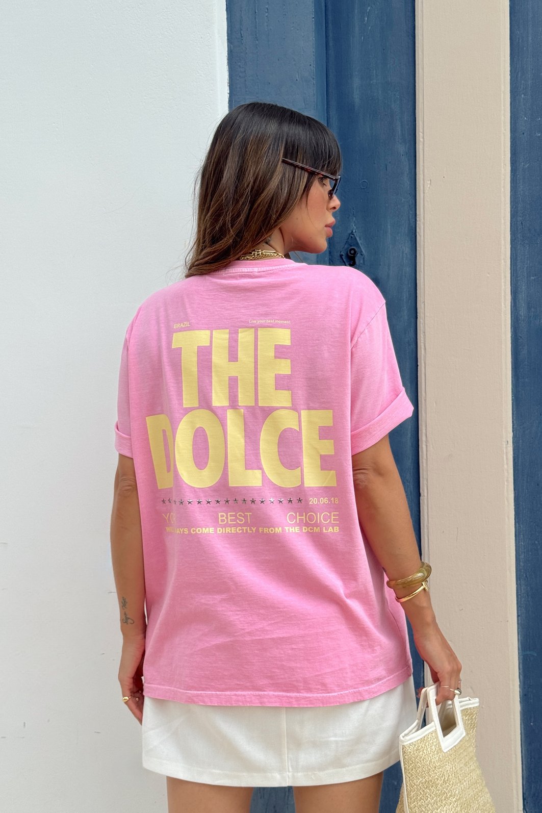 T-SHIRT OVERSIZED THE DOLCE (COM STRASS) ROSA CHICLETE