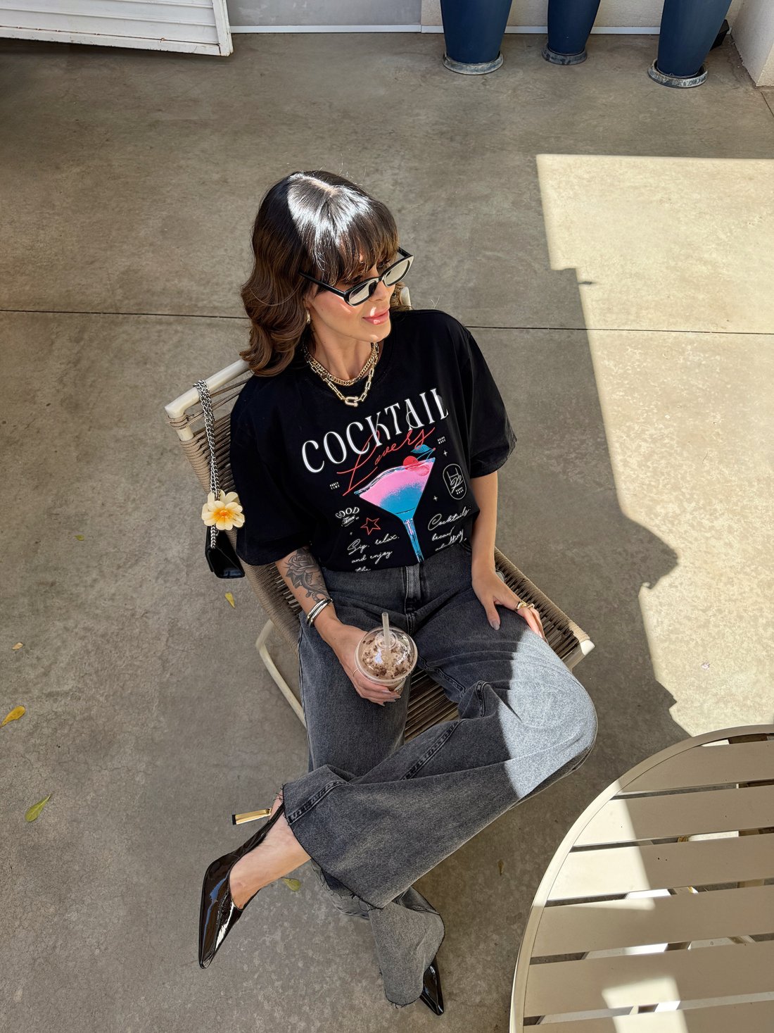 T-SHIRT OVERSIZED COCKTAIL LOVERS PRETO STONE INVERTIDO