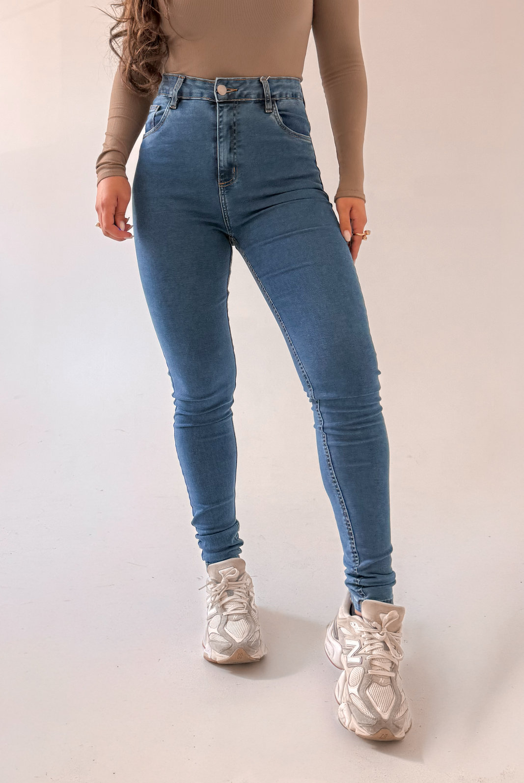 CALÇA JEANS SKINNY ULTRA POWER RENATA NIAH CALÇA JEANS SKINNY ULTRA POWER RENATA NIAH