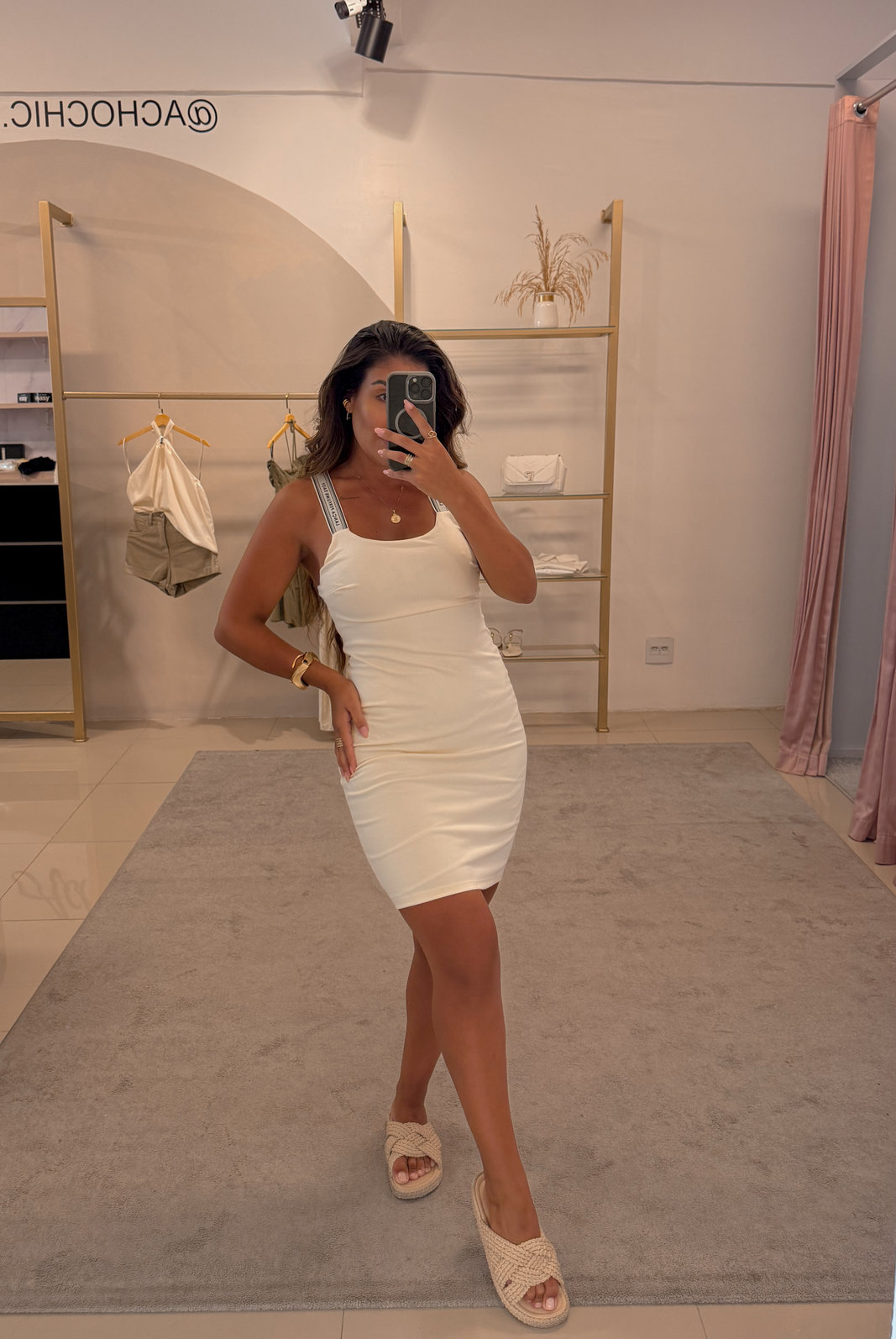 VESTIDO ANNE LANÇA PERFUME VESTIDO ANNE LANÇA PERFUME