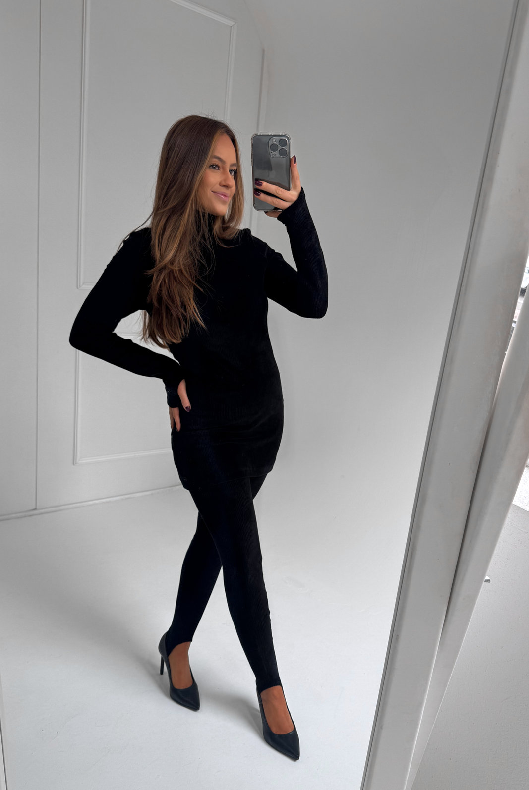 COMBO CONJUNTO COTELÊ CALÇA FUSô + MALHA ALONGADA COMBO CONJUNTO COTELÊ CALÇA FUSô + MALHA ALONGADA