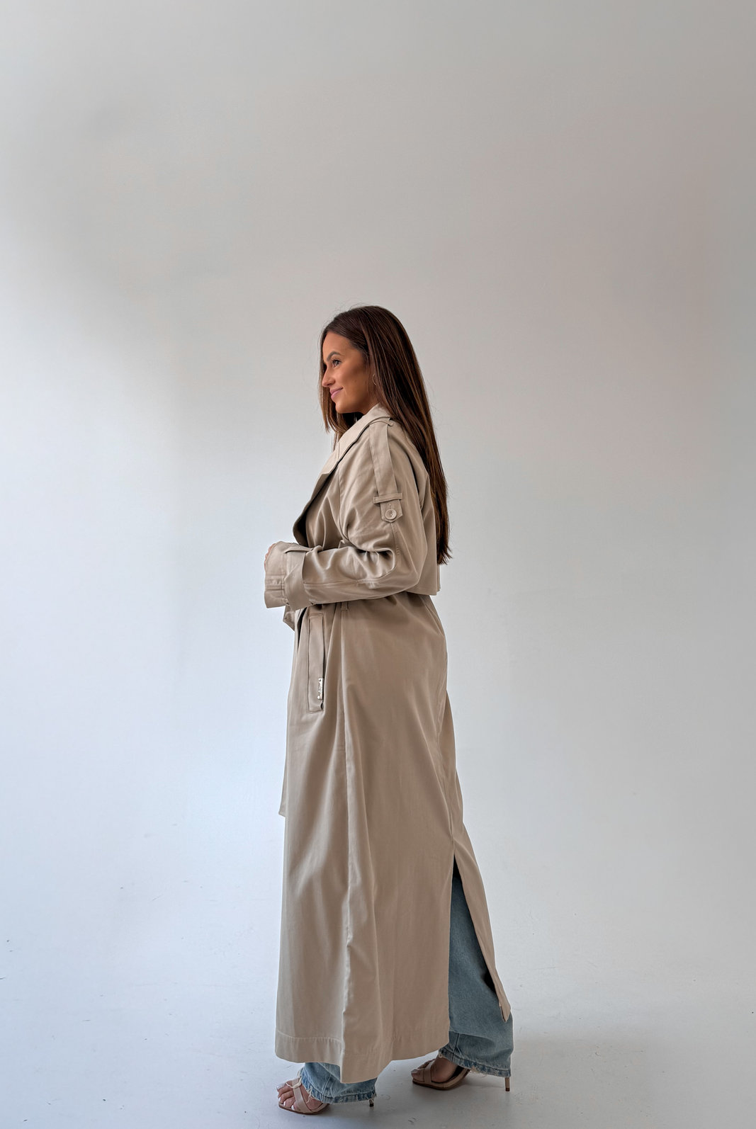 TRENCH COAT ALONGADO LESLY LANÇA PERFUME TRENCH COAT ALONGADO LESLY LANÇA PERFUME