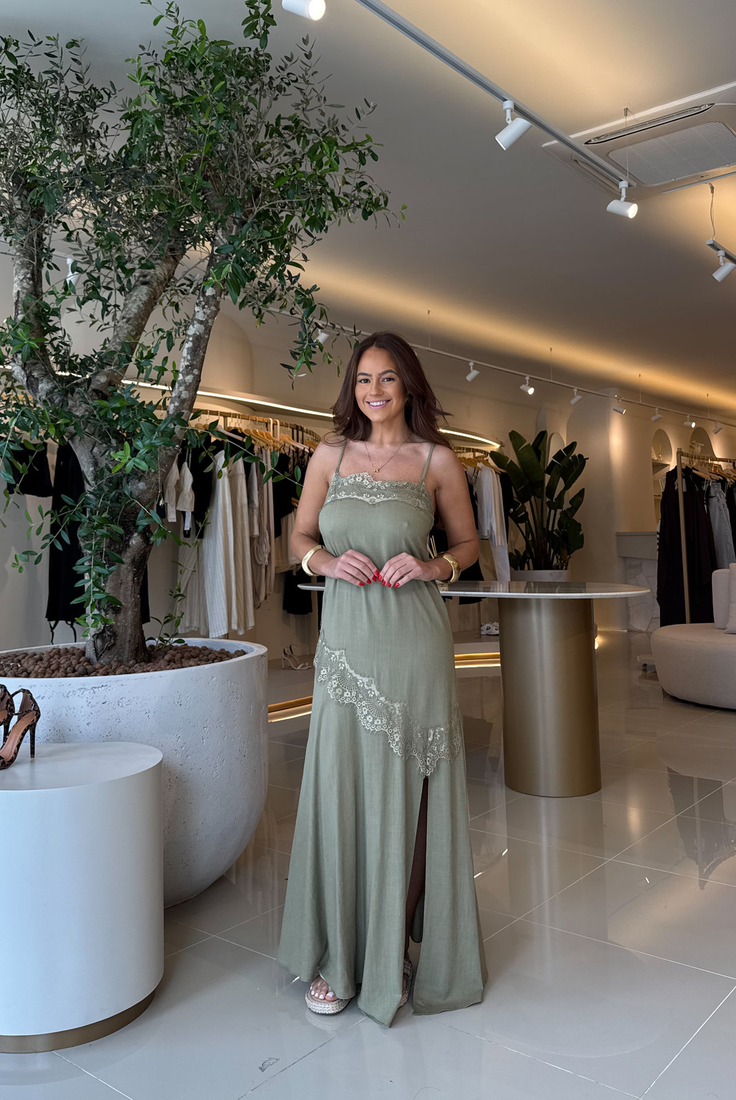 VESTIDO SUPER MIDI DE ALÇAS JENY VESTIDO SUPER MIDI DE ALÇAS JENY