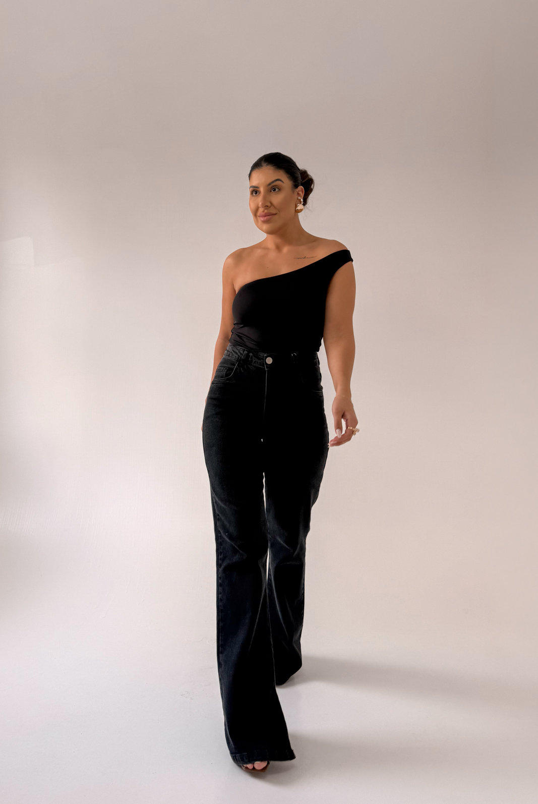 CALÇA JEANS POWER BOOT CUT ELOISA NIAH CALÇA JEANS POWER BOOT CUT ELOISA NIAH