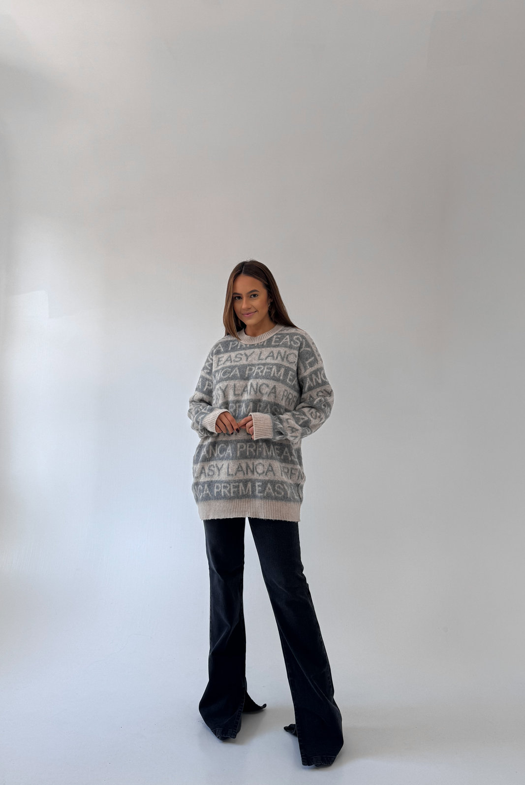 BLUSA TRICÔ MARLI LANÇA PERFUME BLUSA TRICÔ MARLI LANÇA PERFUME