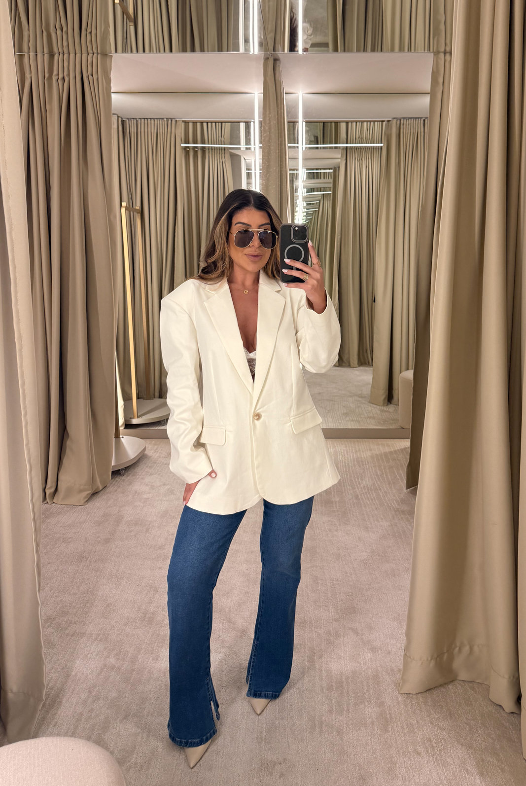 BLAZER OVERSIZED CLAUDIA LANÇA PERFUME BLAZER OVERSIZED CLAUDIA LANÇA PERFUME