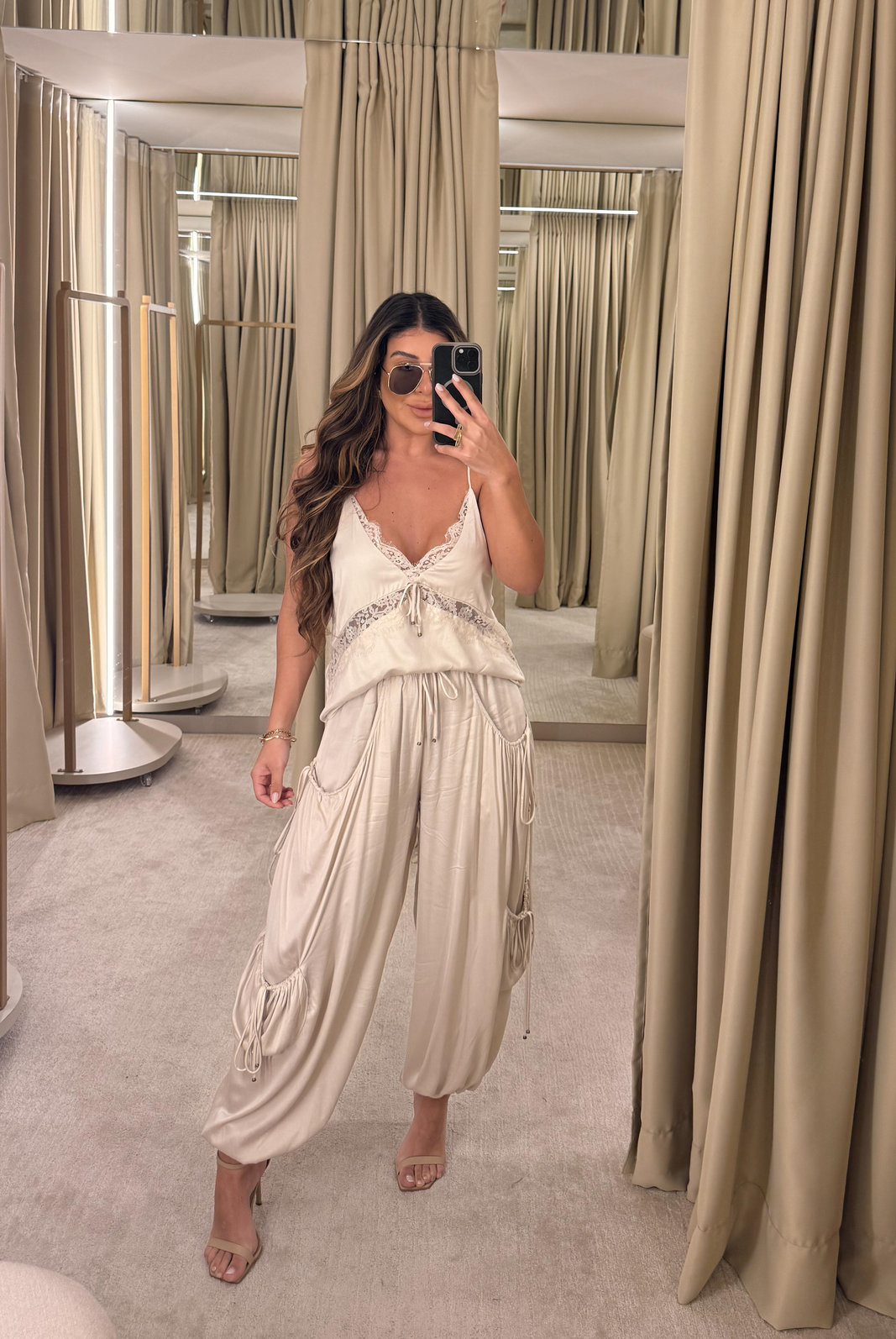 CALÇA ALADIM COM BOLSO SUZANA BO CALÇA ALADIM COM BOLSO SUZANA BO