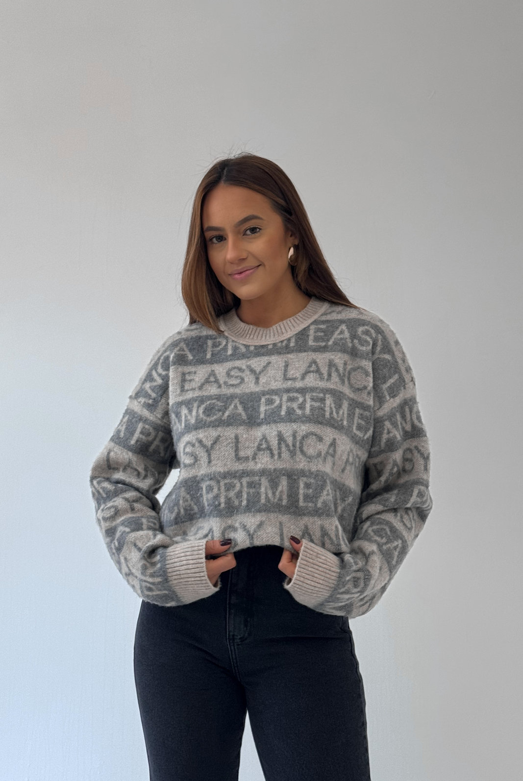 BLUSA TRICÔ MARLI LANÇA PERFUME BLUSA TRICÔ MARLI LANÇA PERFUME