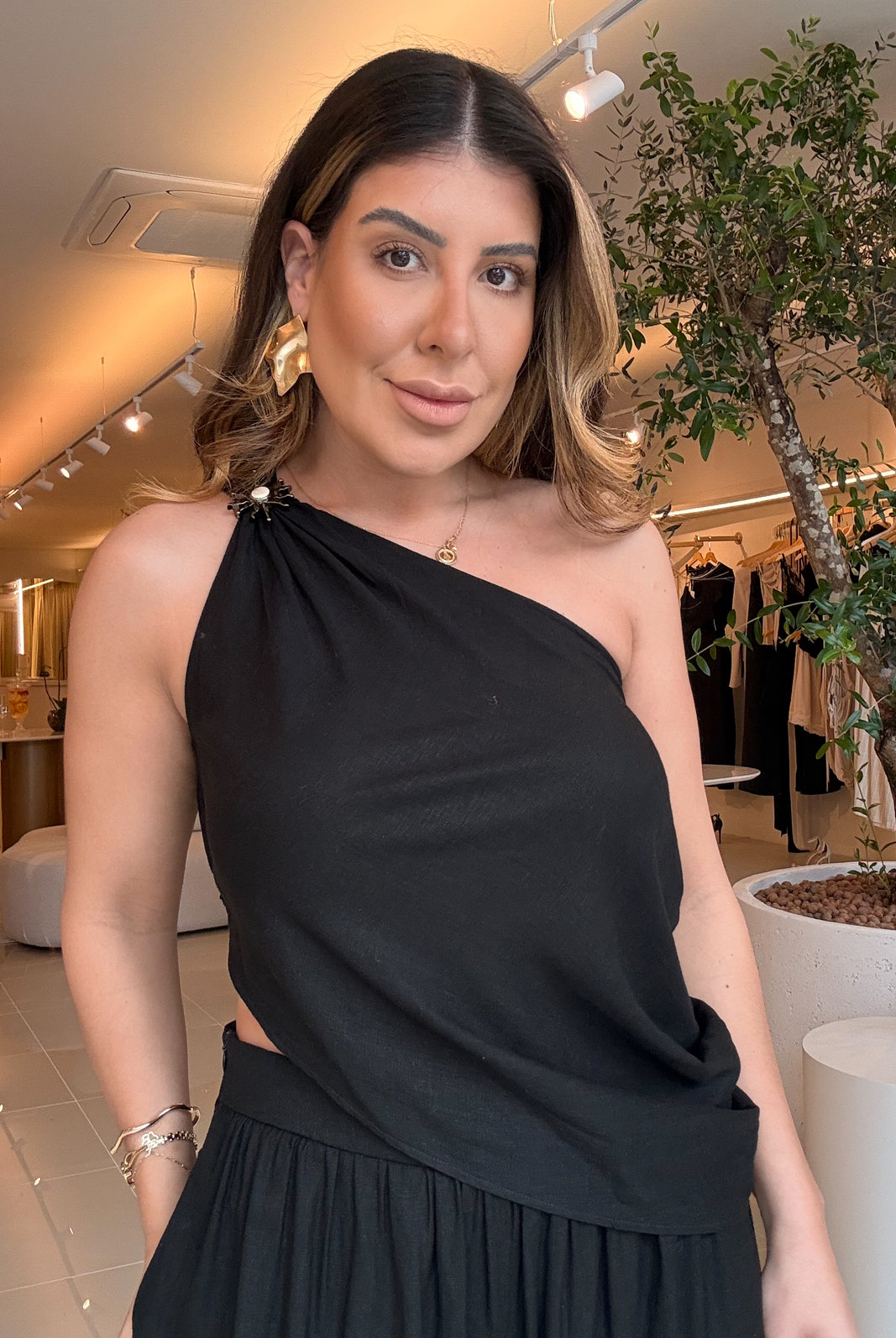 BLUSA OMBRO ÚNICO ISADORA