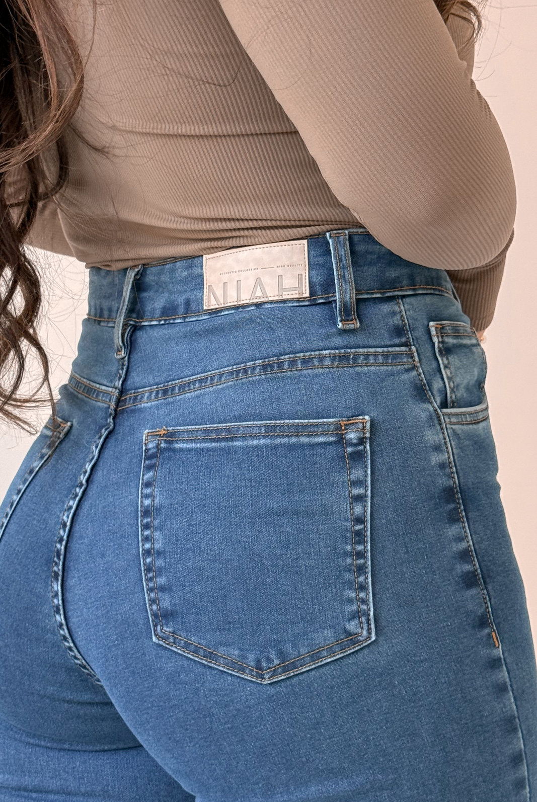 CALÇA JEANS SKINNY ULTRA POWER RENATA NIAH CALÇA JEANS SKINNY ULTRA POWER RENATA NIAH