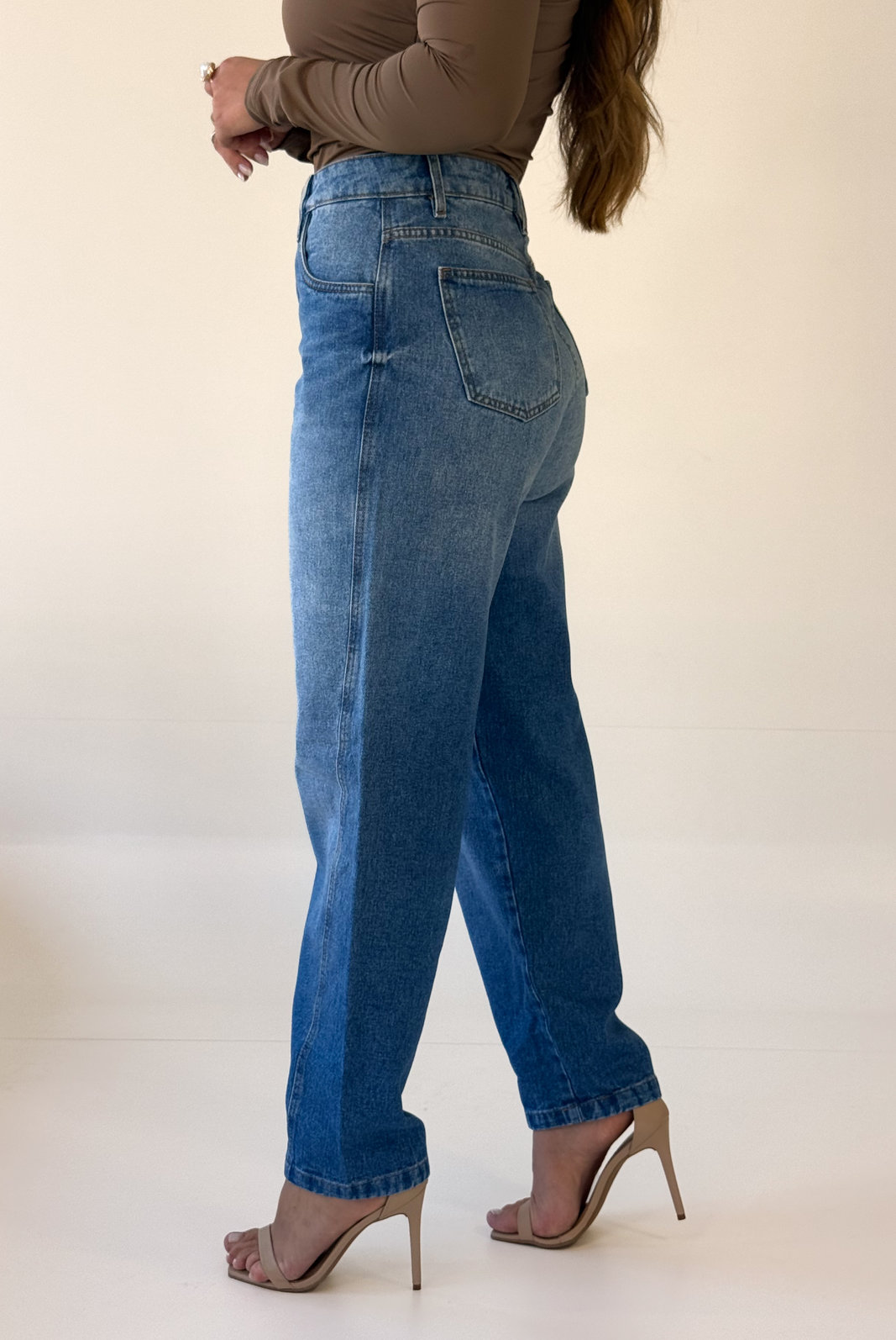 CALÇA JEANS BALLON FLAVIA NIAH CALÇA JEANS BALLON FLAVIA NIAH
