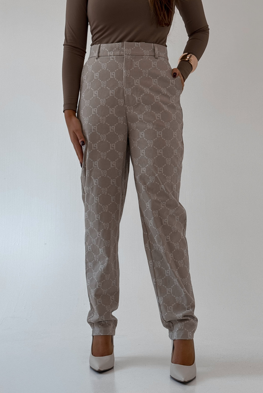 CALÇA CARROT LONDON LPE CALÇA CARROT LONDON LPE