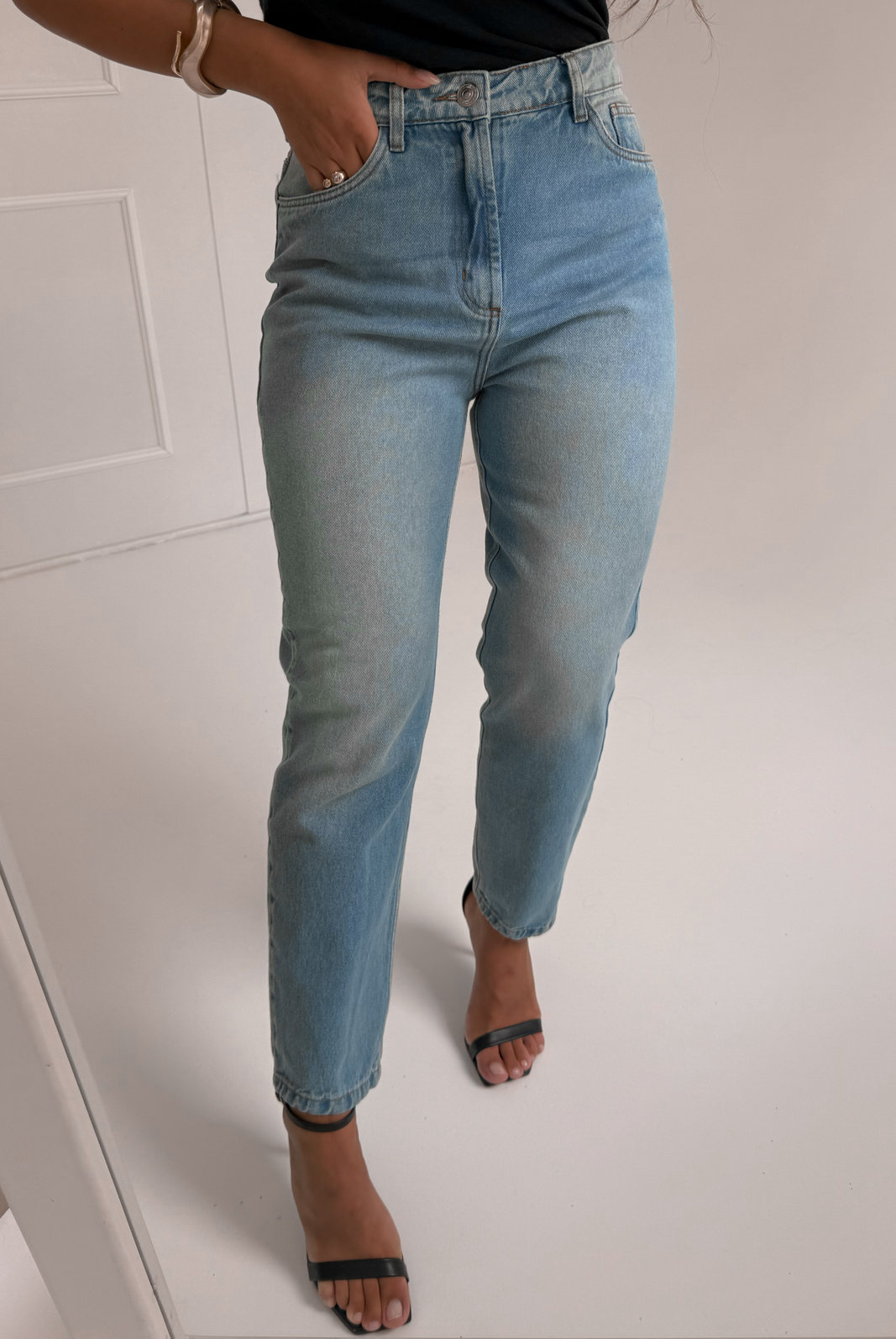 CALÇA JEANS MOM PATRICIA MY FAVORITE CALÇA JEANS MOM PATRICIA MY FAVORITE