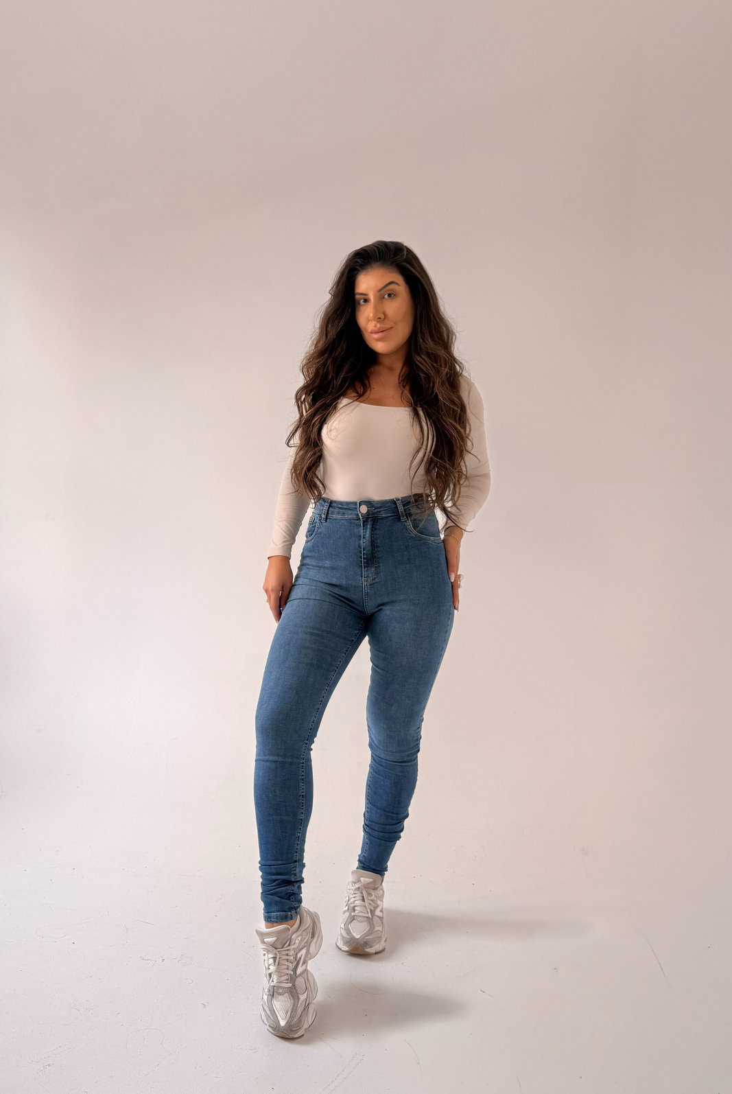CALÇA JEANS SKINNY ULTRA POWER LEANDRA NIAH CALÇA JEANS SKINNY ULTRA POWER LEANDRA NIAH