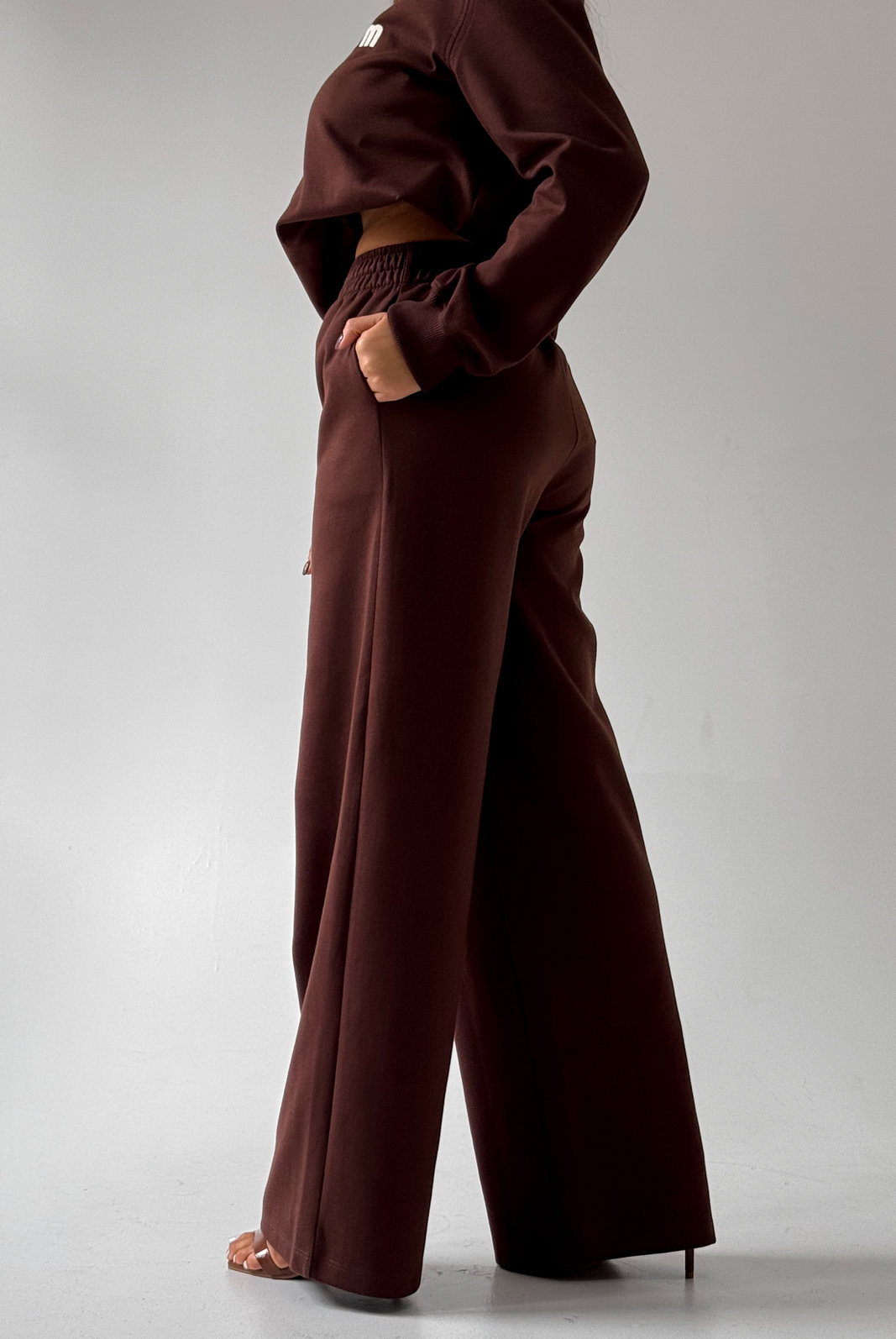 CALÇA WIDE LEG MOLETOM MARTA LANÇA PERFUME CALÇA WIDE LEG MOLETOM MARTA LANÇA PERFUME