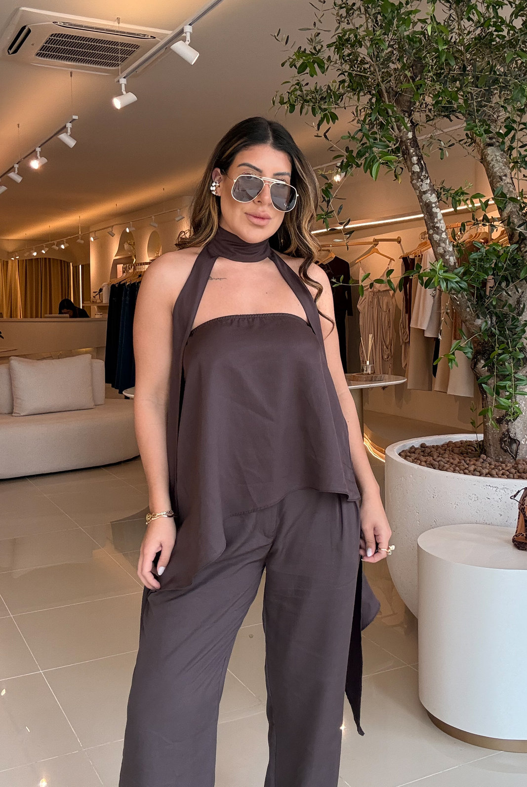 BLUSA AMPLA ASSIMÉTRICA SILVIA BLUSA AMPLA ASSIMÉTRICA SILVIA