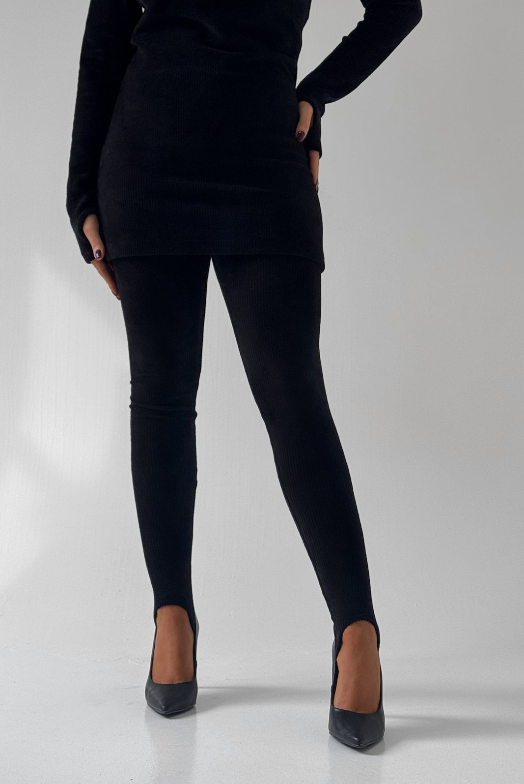 COMBO CONJUNTO COTELÊ CALÇA FUSô + MALHA ALONGADA COMBO CONJUNTO COTELÊ CALÇA FUSô + MALHA ALONGADA