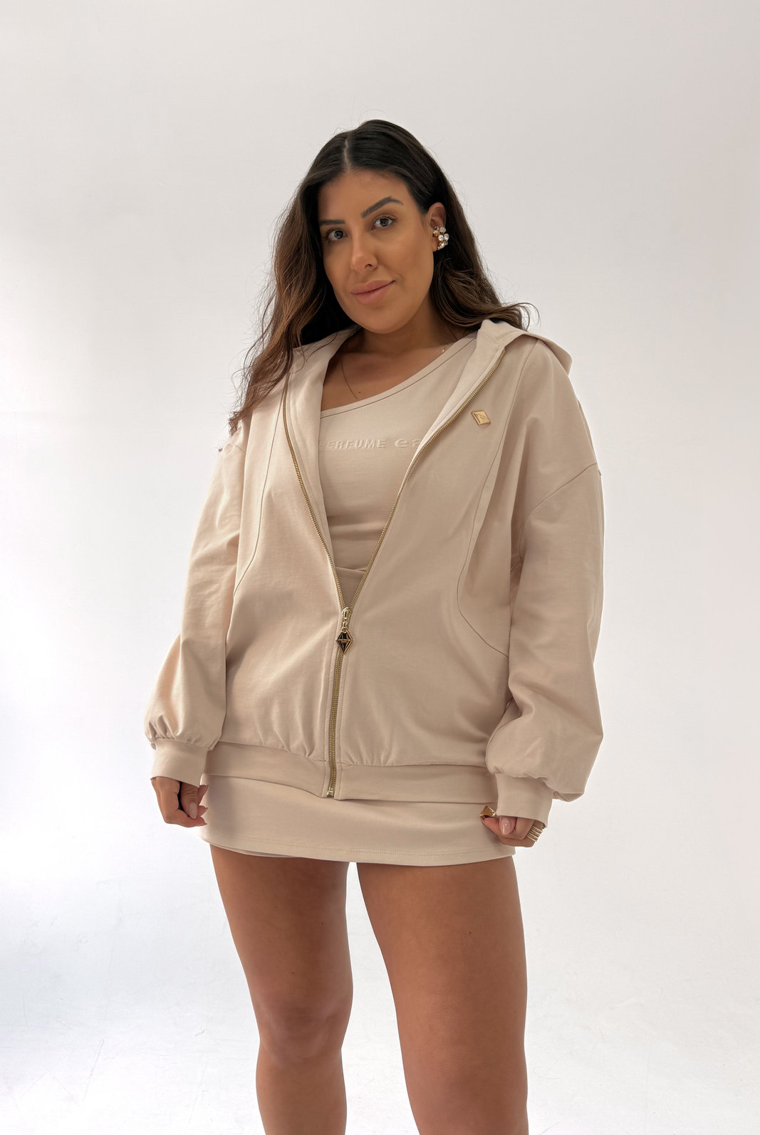 JAQUETA OVERSIZED VIVIAN LANÇA PERFUME JAQUETA OVERSIZED VIVIAN LANÇA PERFUME