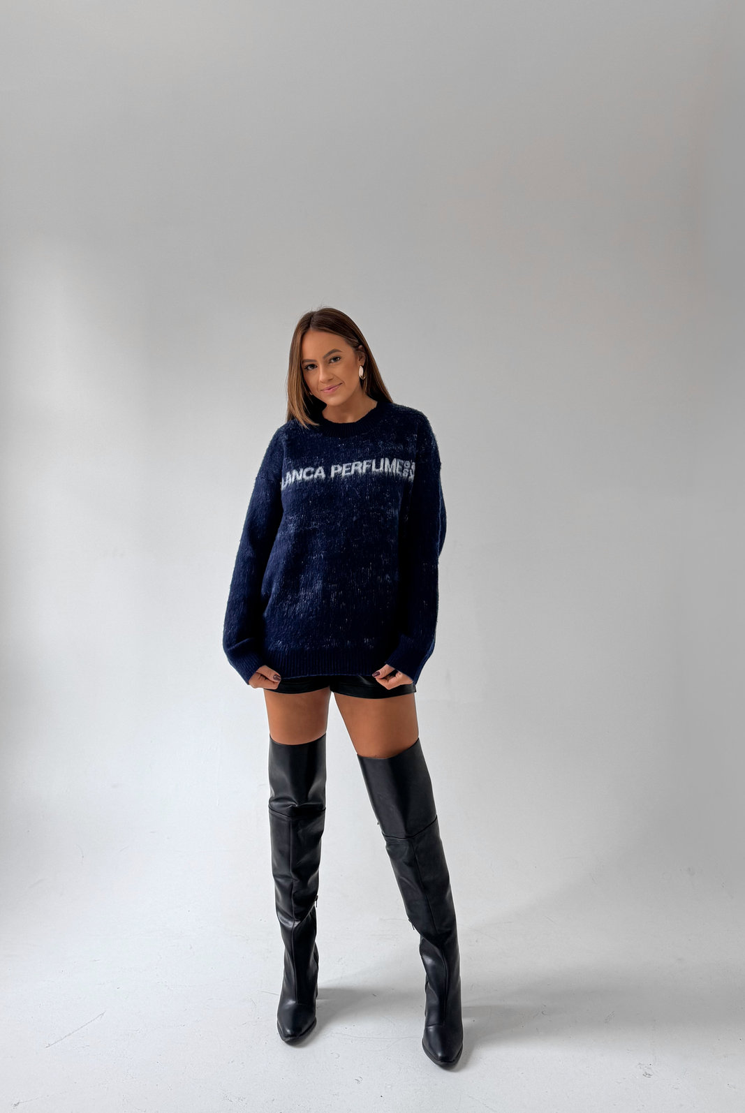 BLUSA TRICÔ PRISCILA LANÇA PERFUME BLUSA TRICÔ PRISCILA LANÇA PERFUME