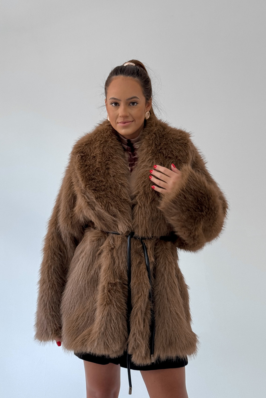 CASACO OVERSIZED DE PELO JADE CASACO OVERSIZED DE PELO JADE