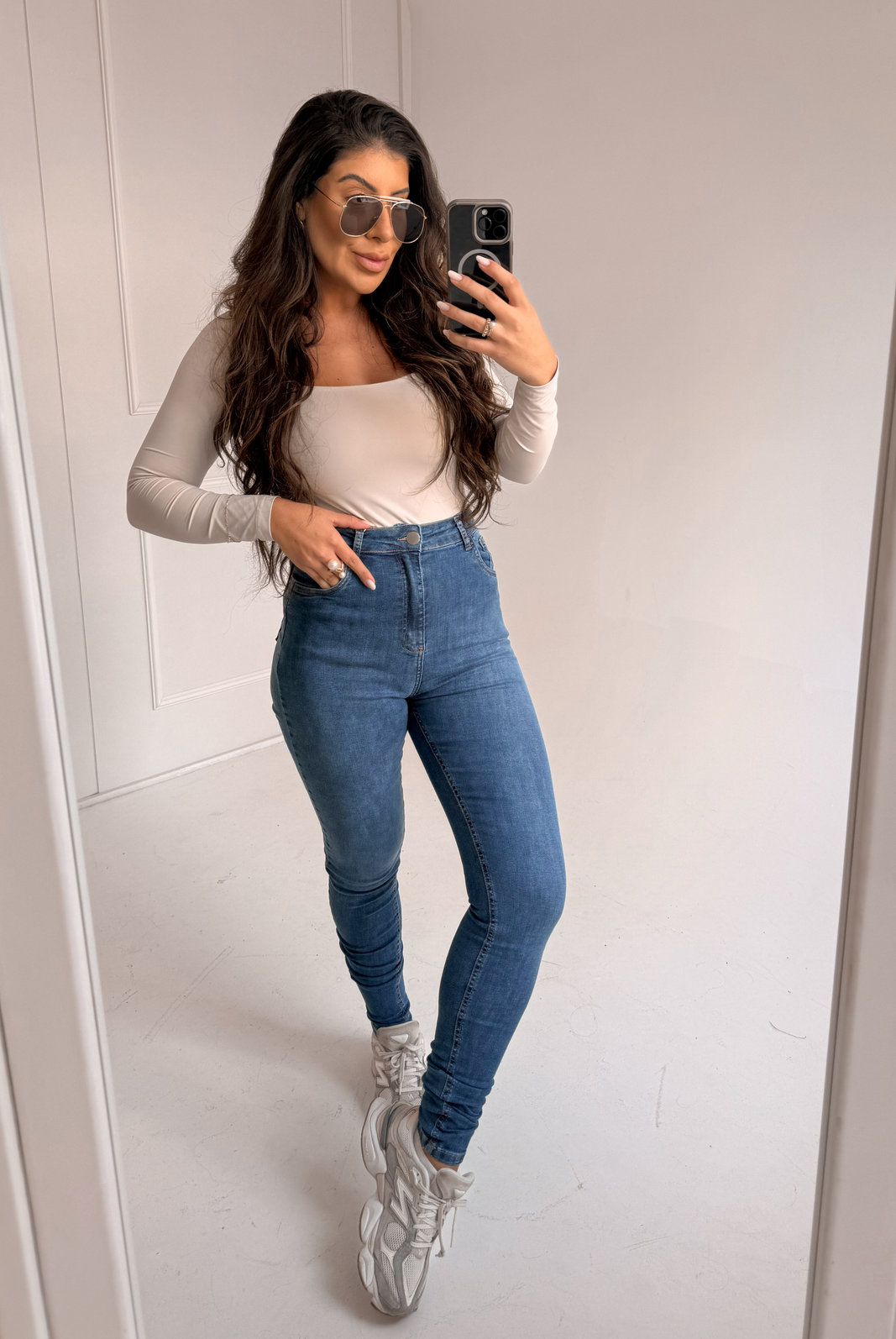CALÇA JEANS SKINNY ULTRA POWER LEANDRA NIAH CALÇA JEANS SKINNY ULTRA POWER LEANDRA NIAH