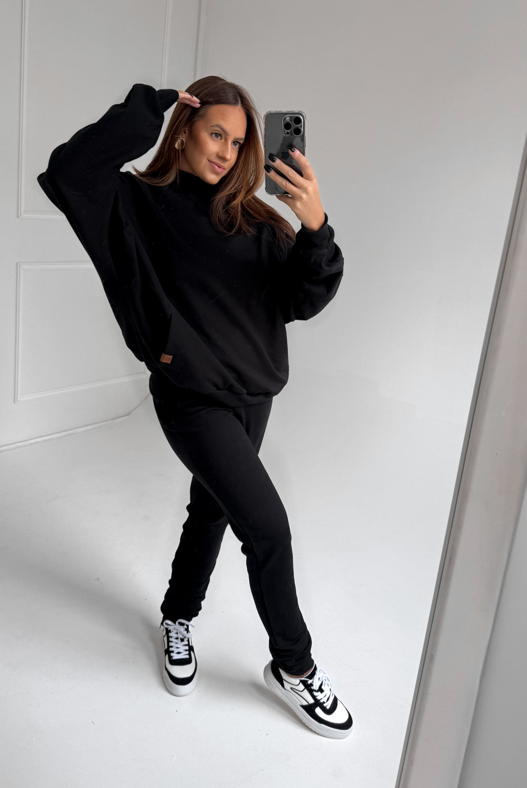 MOLETOM OVERSIZED MILENA LANÇA PERFUME