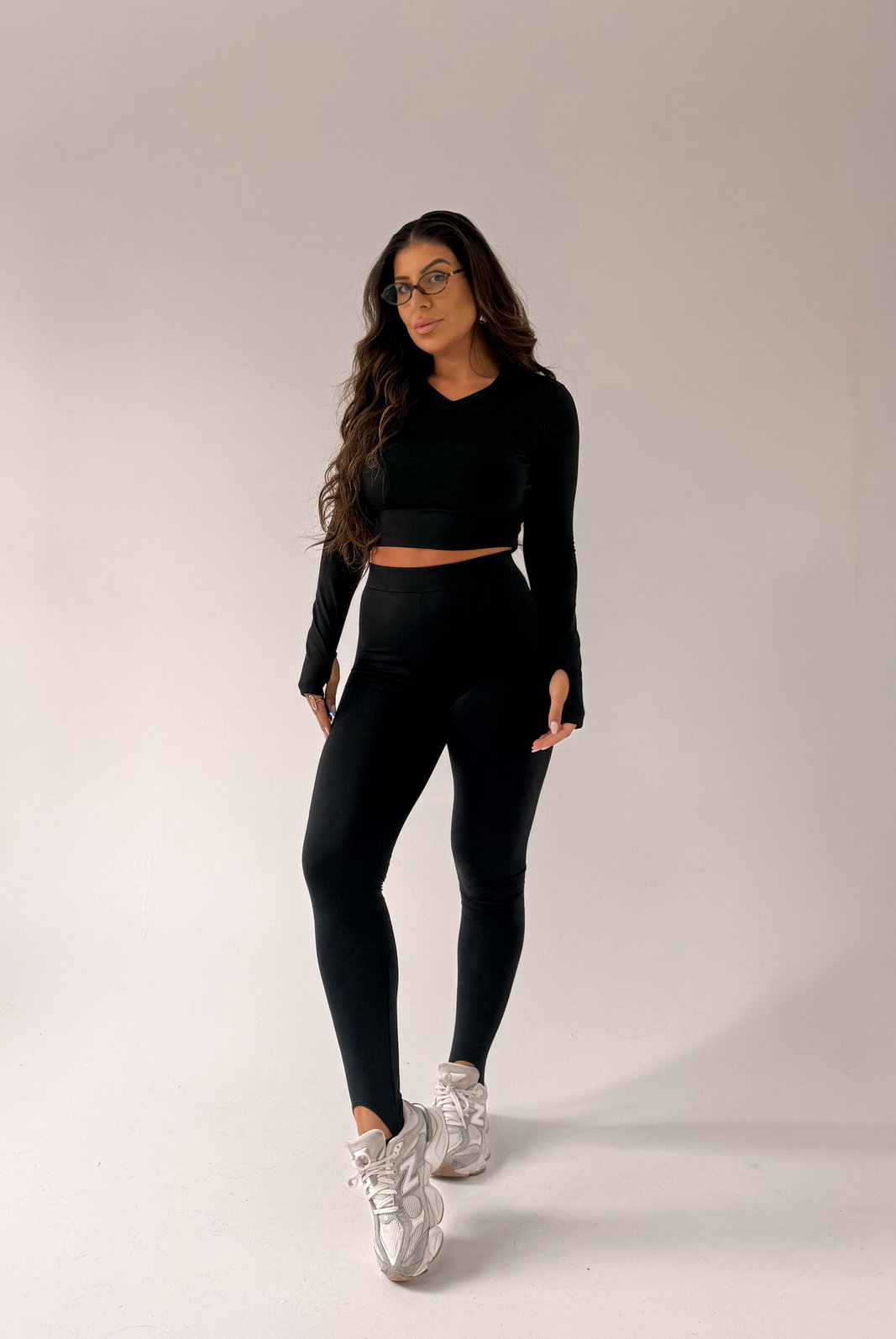 COMBO TÉRMICO CALÇA FUSô + BLUSA CROPPED GOLA V FER COMBO TÉRMICO CALÇA FUSô + BLUSA CROPPED GOLA V FER