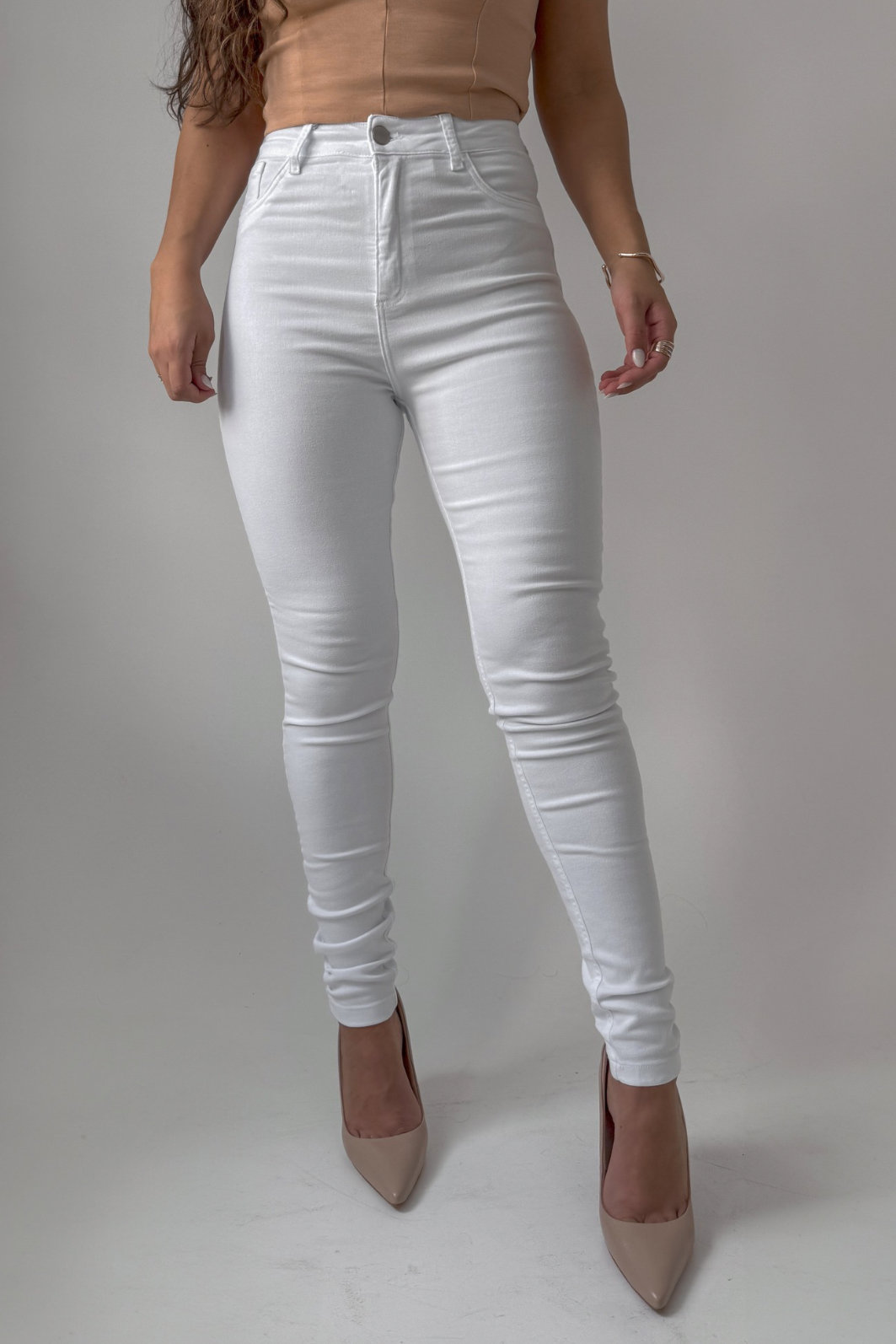 CALÇA JEANS SKINNY POWER BRANCA NIAH CALÇA JEANS SKINNY POWER BRANCA NIAH