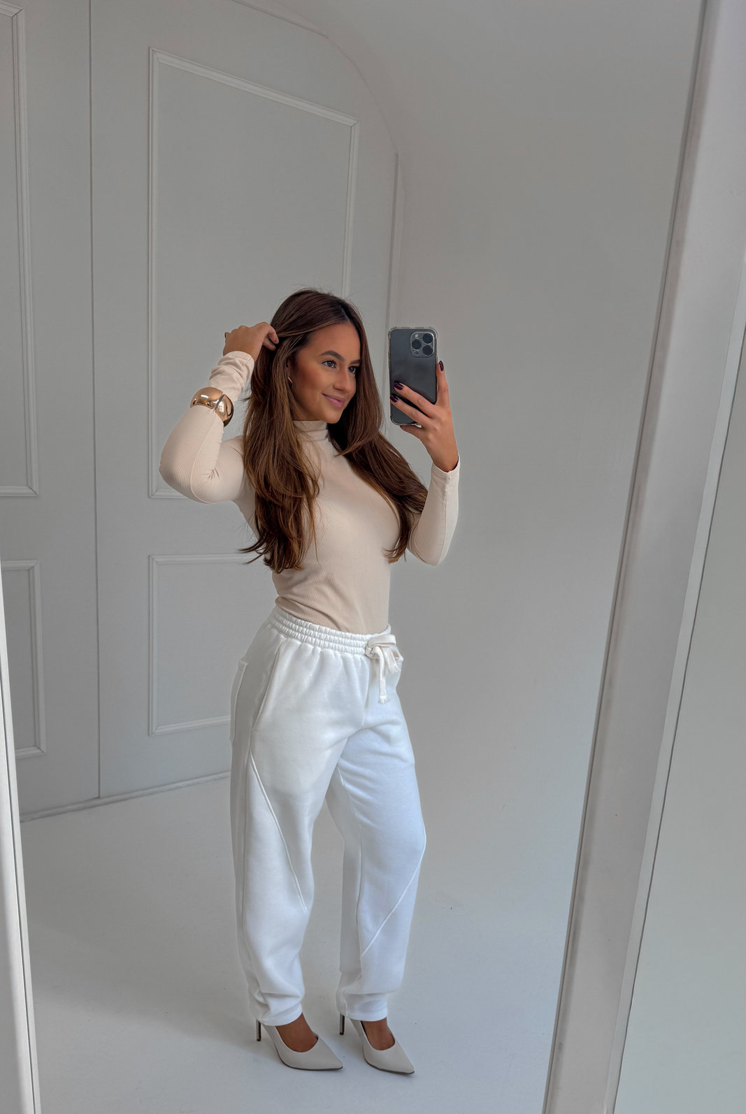 CALÇA BAGGY MOLETOM LAURA MYFT CALÇA BAGGY MOLETOM LAURA MYFT