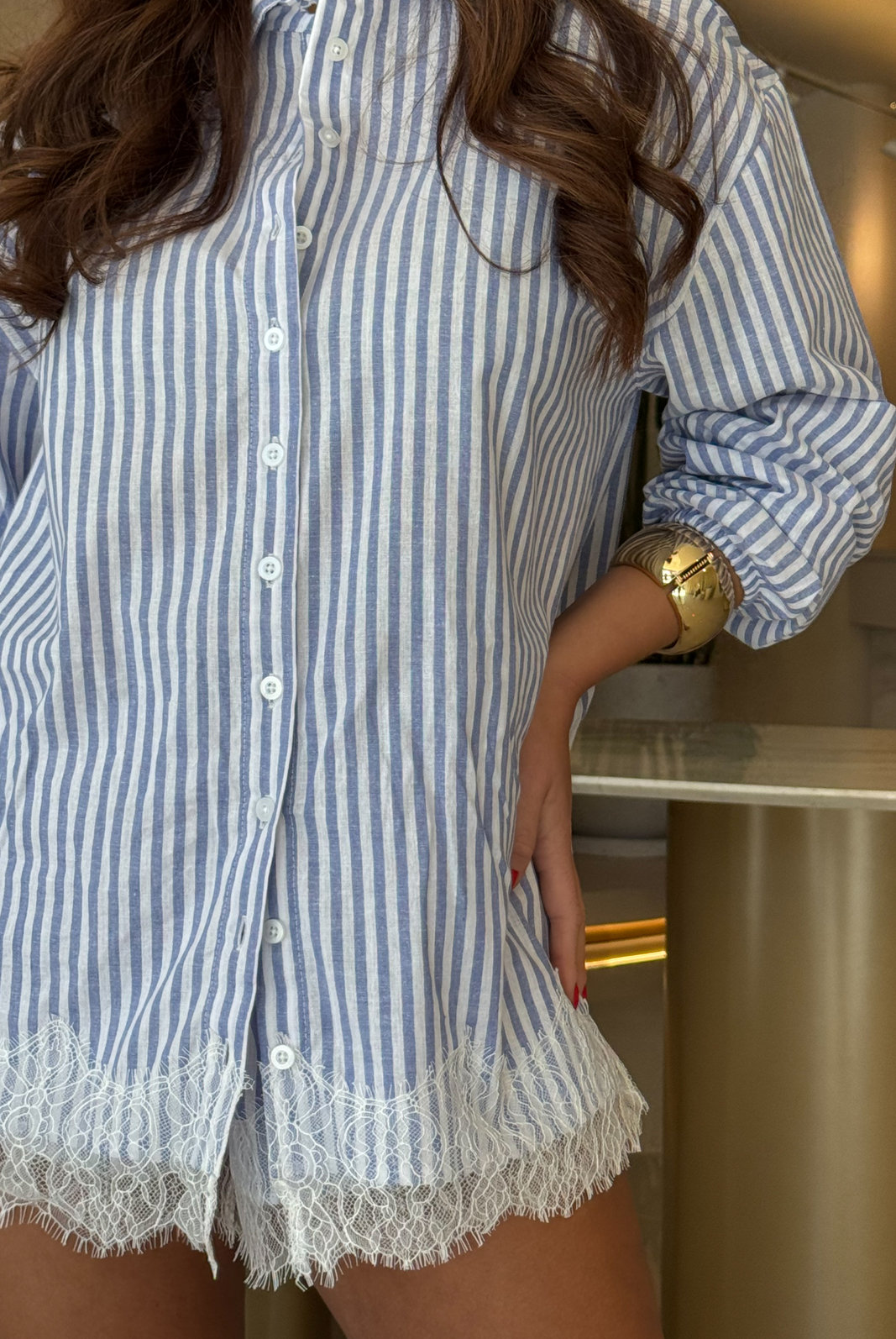 CAMISA COM RENDA AMANDA CAMISA COM RENDA AMANDA