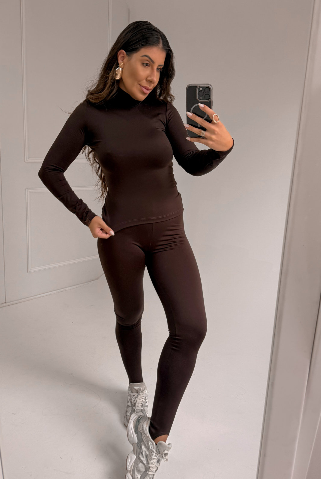 COMBO TÉRMICO CALÇA FUSÔ + BLUSA GOLA ALTA NINA COMBO TÉRMICO CALÇA FUSÔ + BLUSA GOLA ALTA NINA