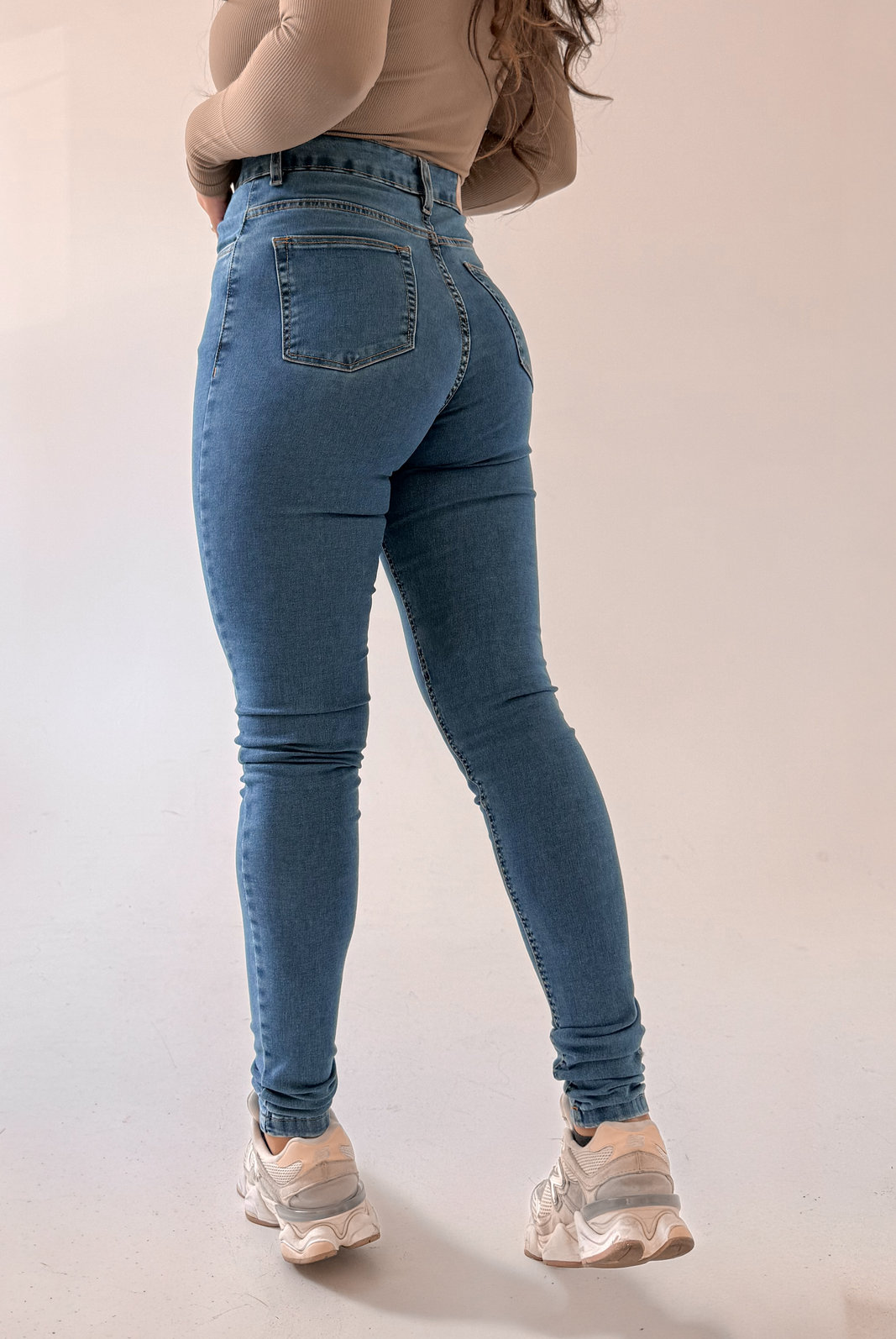 CALÇA JEANS SKINNY ULTRA POWER RENATA NIAH CALÇA JEANS SKINNY ULTRA POWER RENATA NIAH