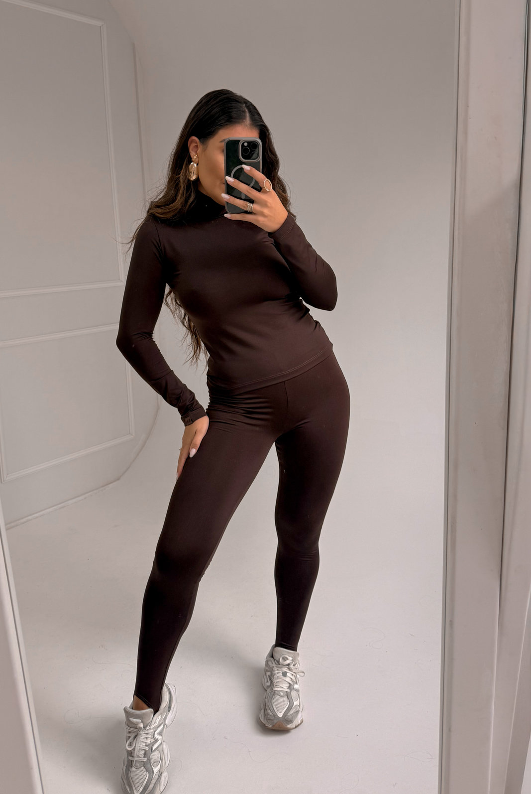 COMBO TÉRMICO CALÇA FUSÔ + BLUSA GOLA ALTA NINA COMBO TÉRMICO CALÇA FUSÔ + BLUSA GOLA ALTA NINA