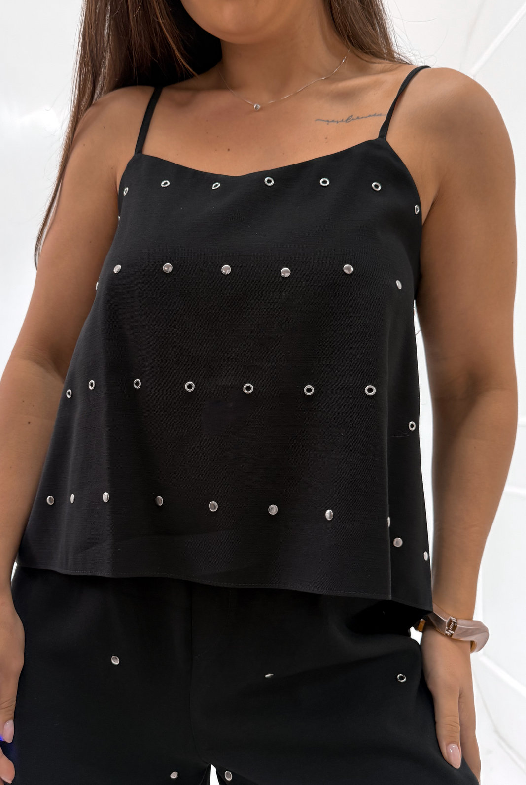 BLUSA COM APLICAÇÕES ZAIA MY