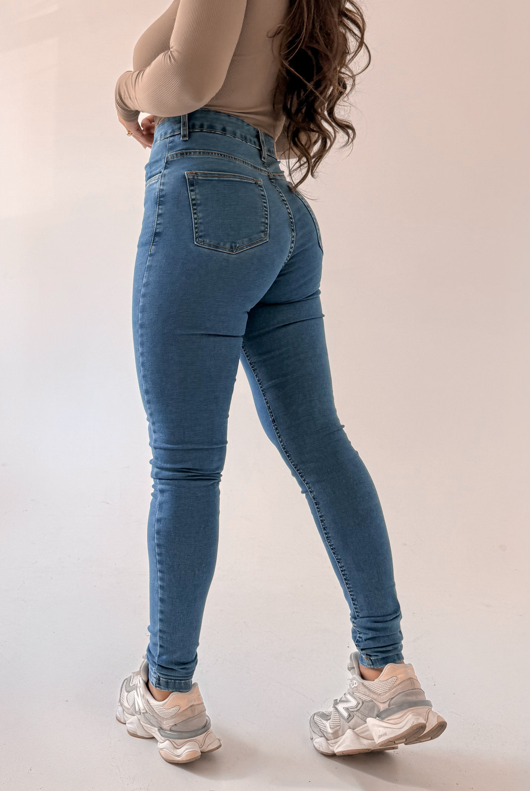 CALÇA JEANS SKINNY ULTRA POWER RENATA NIAH CALÇA JEANS SKINNY ULTRA POWER RENATA NIAH