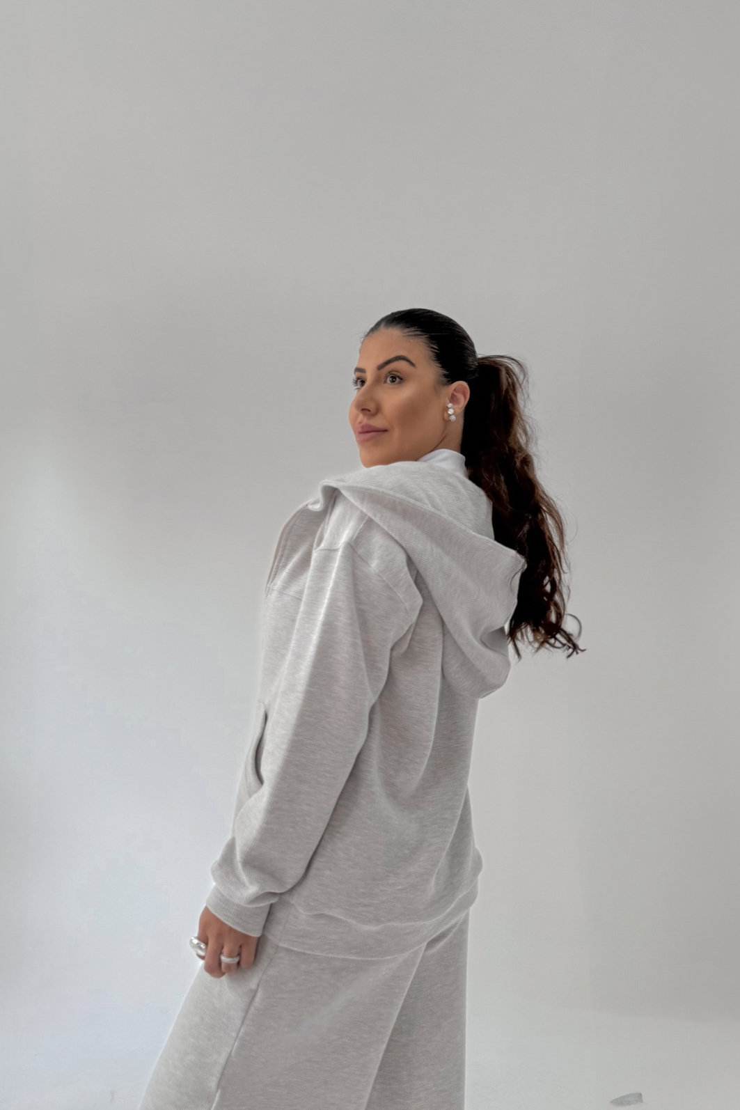 JAQUETA CANGURU OVERSIZED CHLOE NIAH