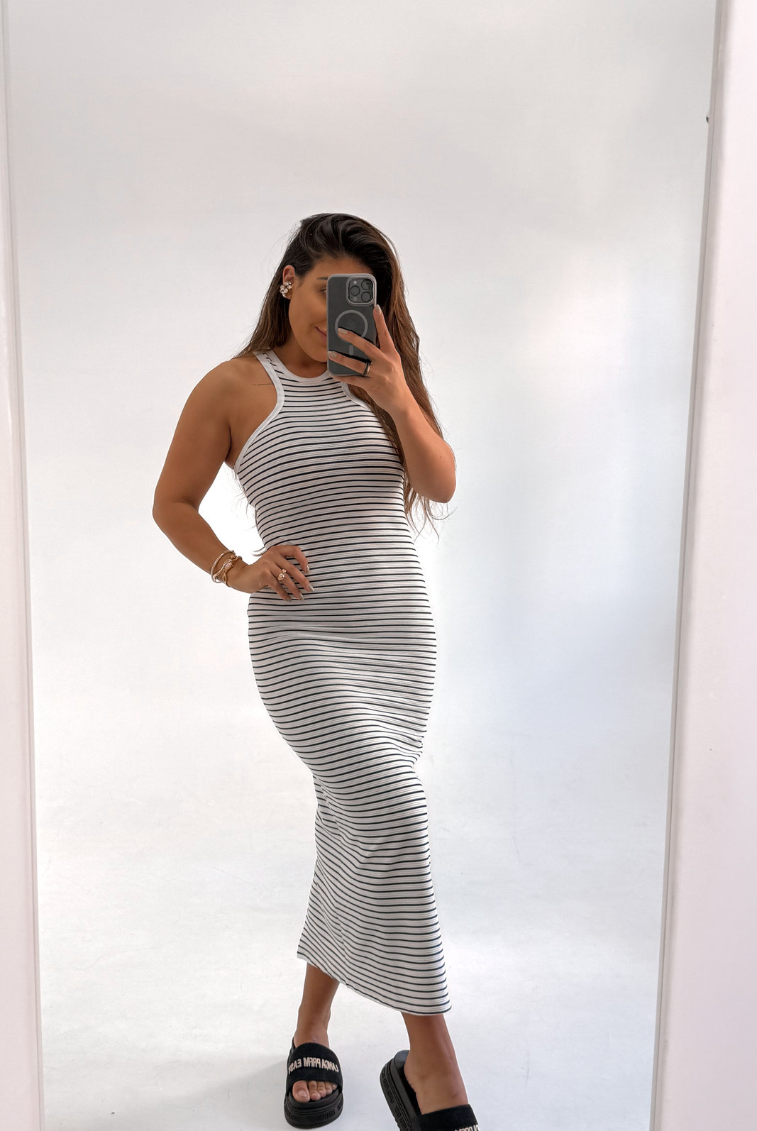 VESTIDO JORDANA LANÇA PERFUME VESTIDO JORDANA LANÇA PERFUME