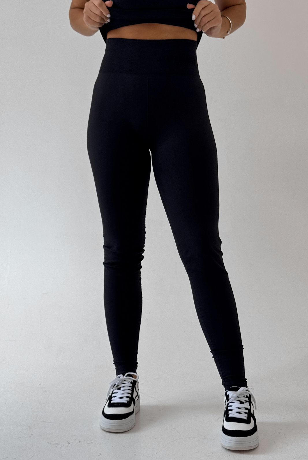 CALÇA LEGGING CARLY LANÇA PERFUME CALÇA LEGGING CARLY LANÇA PERFUME