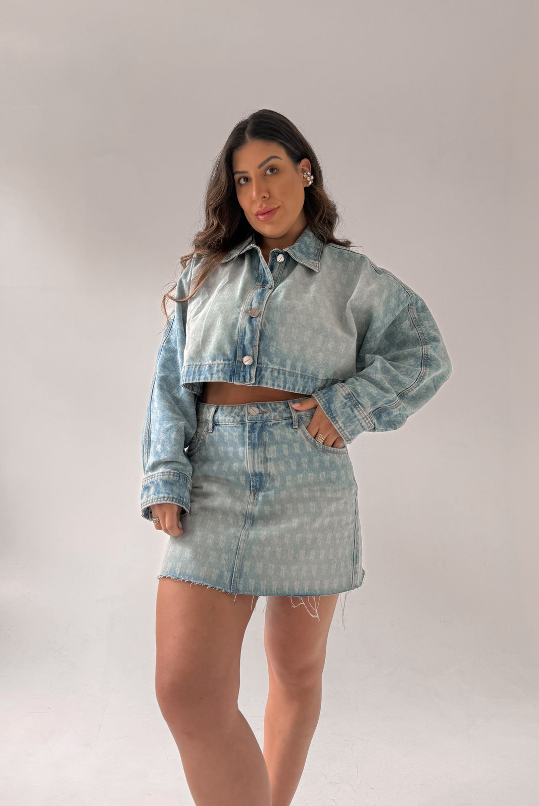 JAQUETA JEANS NATALIA LANÇA PERFUME JAQUETA JEANS NATALIA LANÇA PERFUME