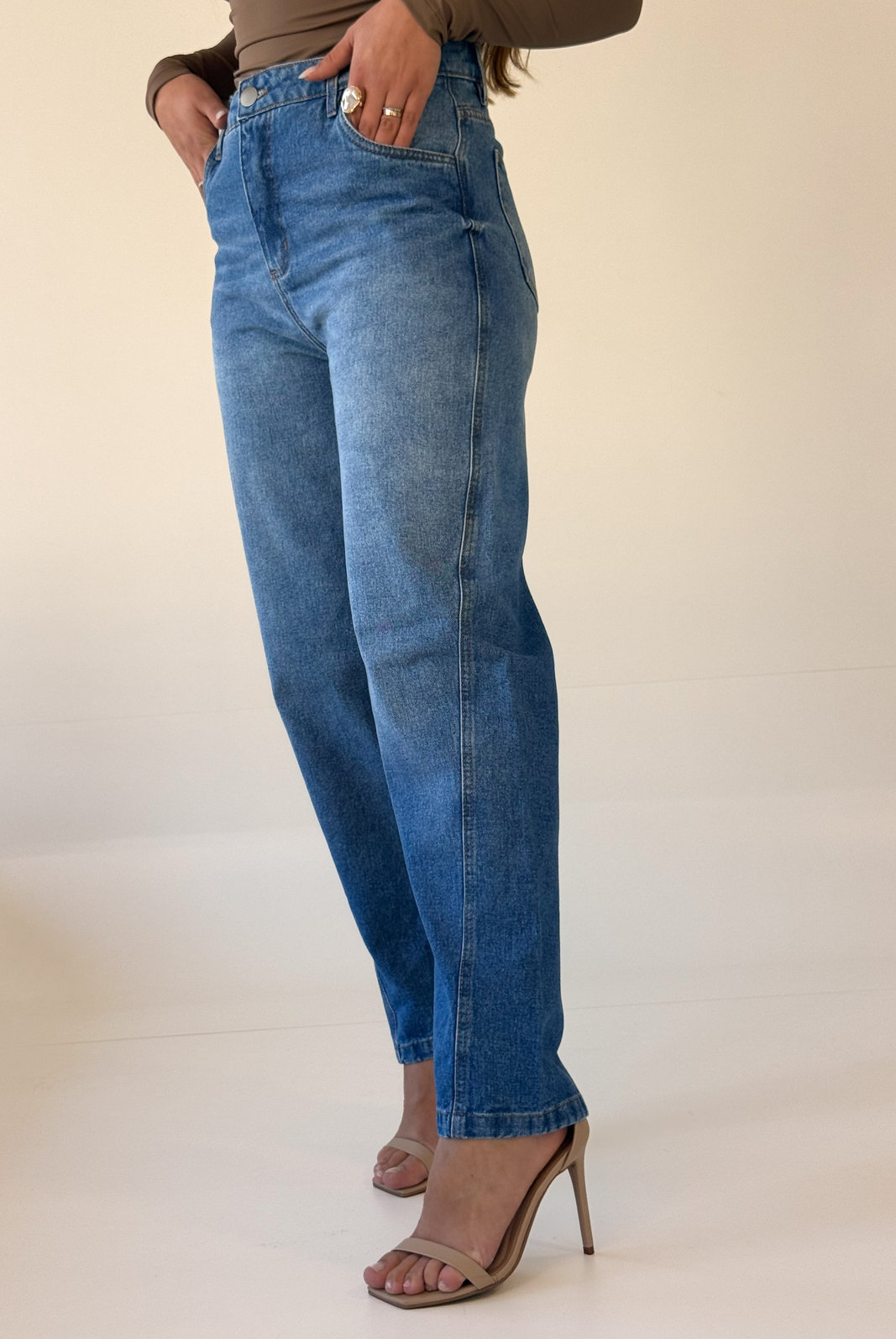 CALÇA JEANS BALLON FLAVIA NIAH CALÇA JEANS BALLON FLAVIA NIAH