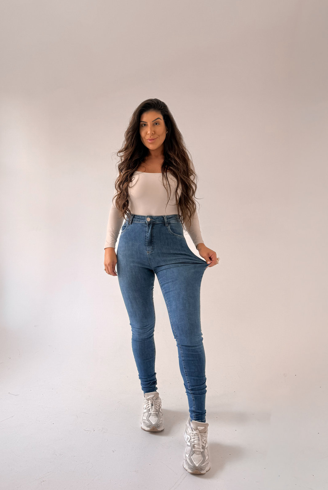 CALÇA JEANS SKINNY ULTRA POWER LEANDRA NIAH CALÇA JEANS SKINNY ULTRA POWER LEANDRA NIAH
